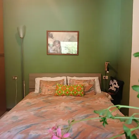 Isa 's House , A Terrace In Apartment Taceno