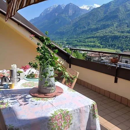 Isa 's House , A Terrace In